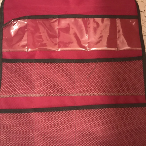 Pink jewelry and scarf organizer - Picture 3 of 5